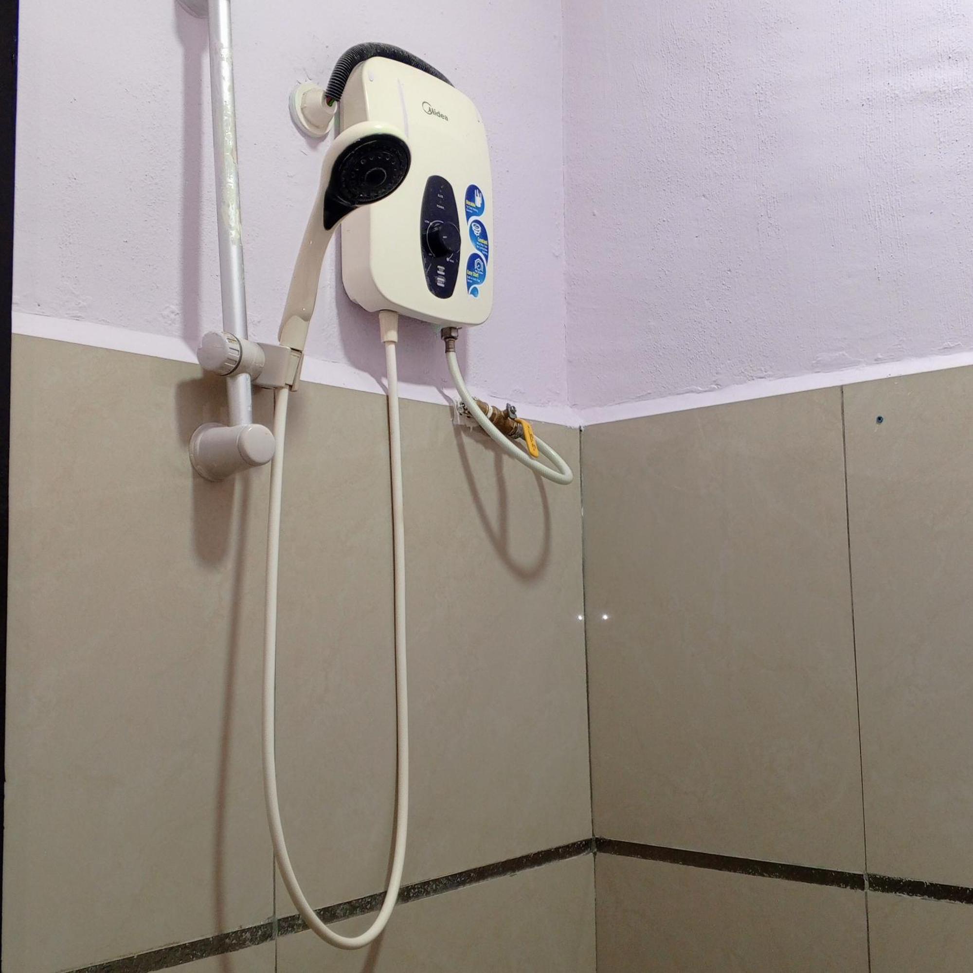 Sukau Tomanggong View Bed & Breakfast Quarto foto