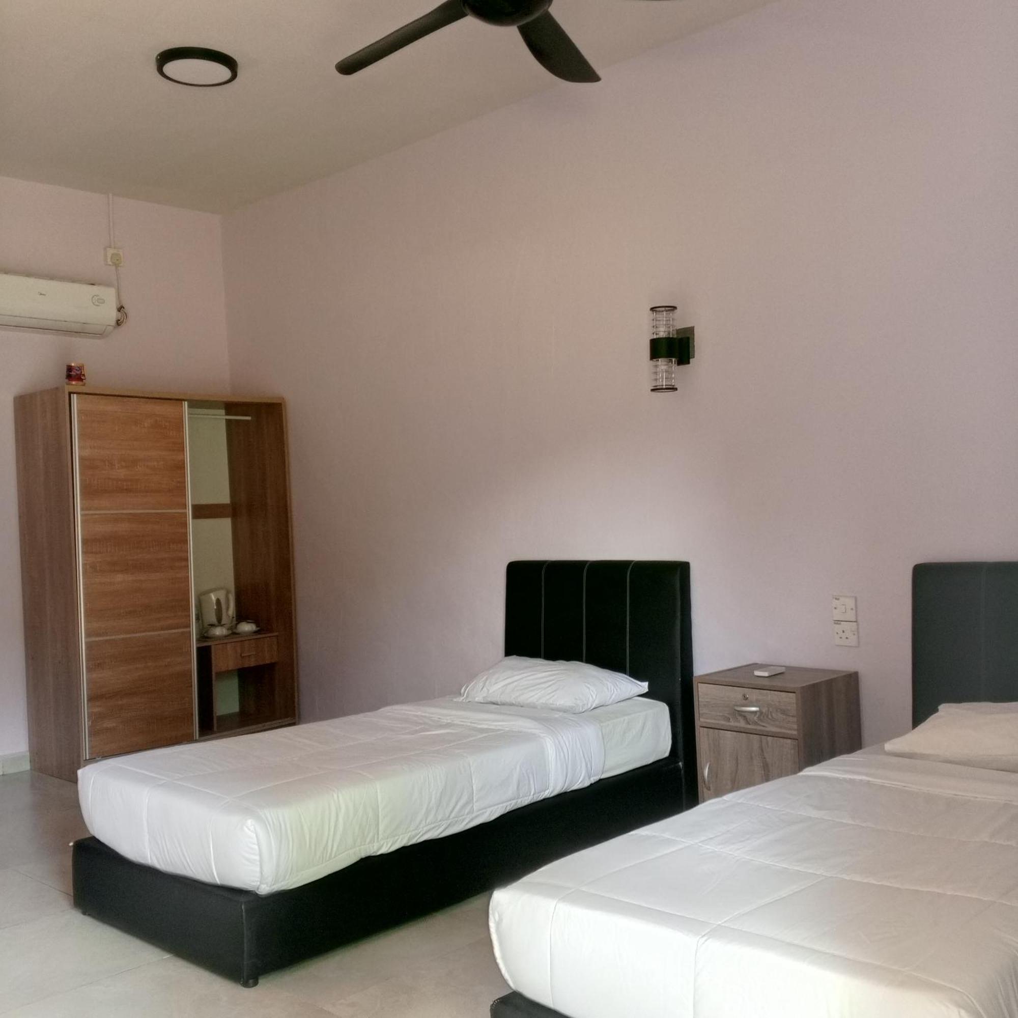 Sukau Tomanggong View Bed & Breakfast Quarto foto